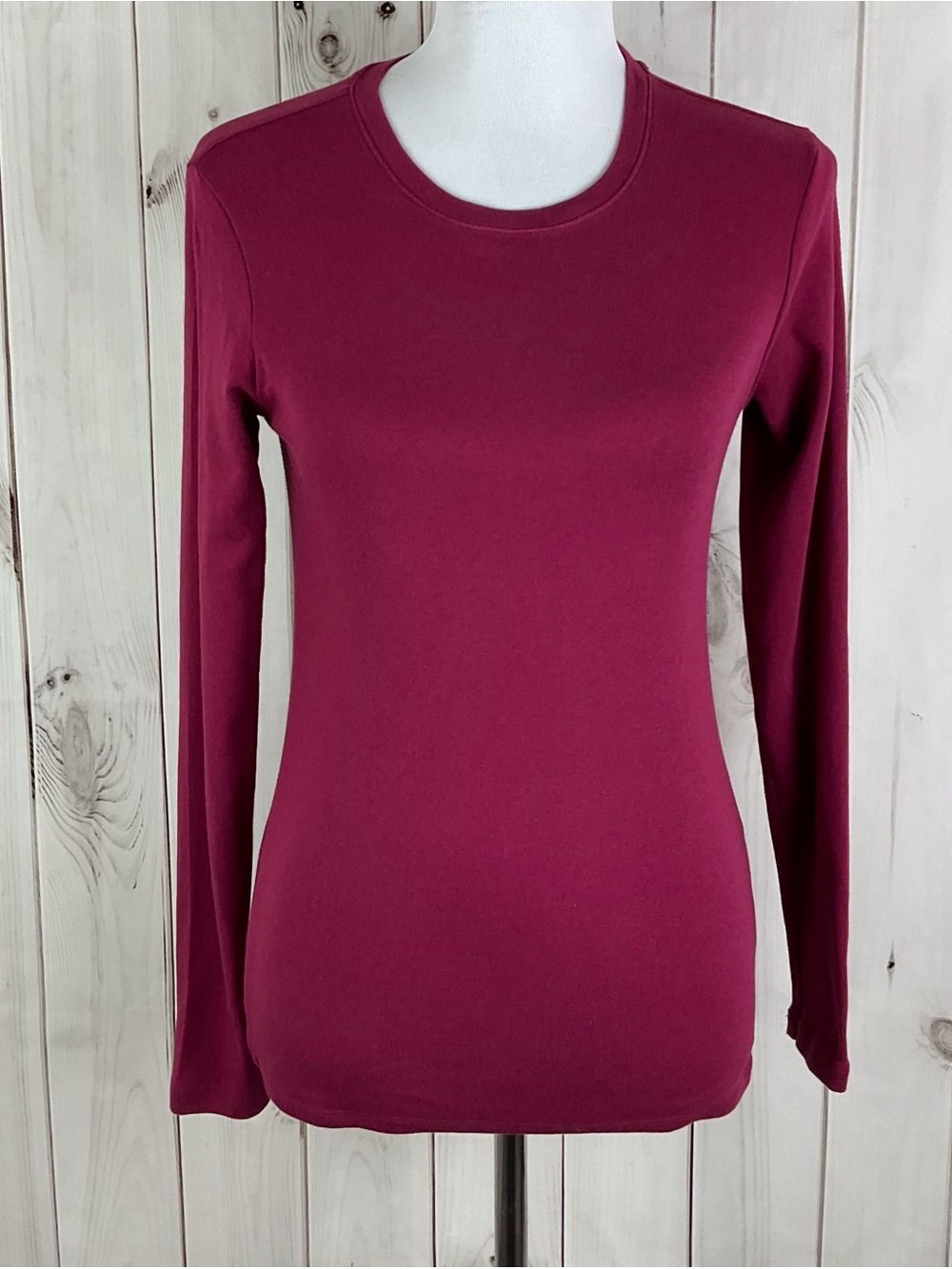 Eddie Bauer Women’s Favorite Long Sleeve Stretch Crewneck T-Shirt Size S